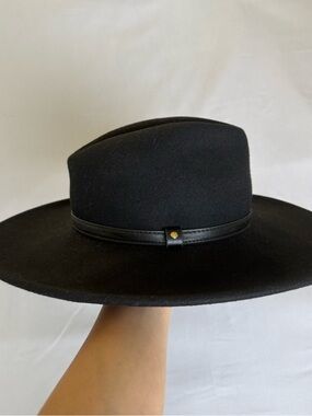 Zara Black Wide-Brim Wool Fedora with Leather Band